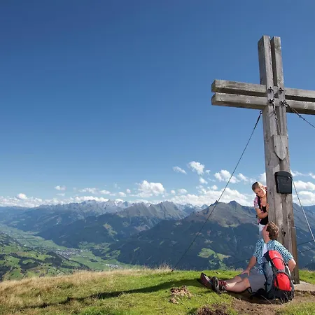 Apartman In Hollersbach Near Lift Hollersbach im Pinzgau